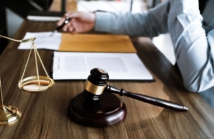 Restrukturyzacja zadłużenia z Kancelarią Iwona Rzucidło: Jak profesjonalne doradztwo może zmienić Twoją sytuację finansową?