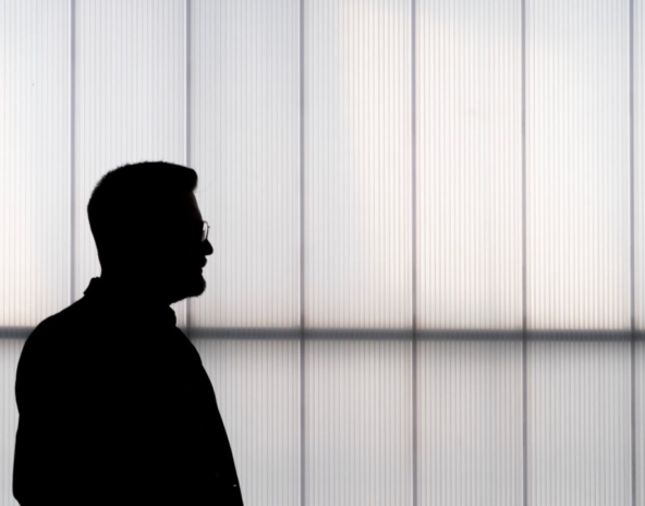 Komornik Warszawa: Co warto wiedzieć o postępowaniach komorniczych w stolicy?
