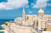 Odkryj egzotyczną wyspę na ostatnią chwilę: wakacje Last Minute na Malcie