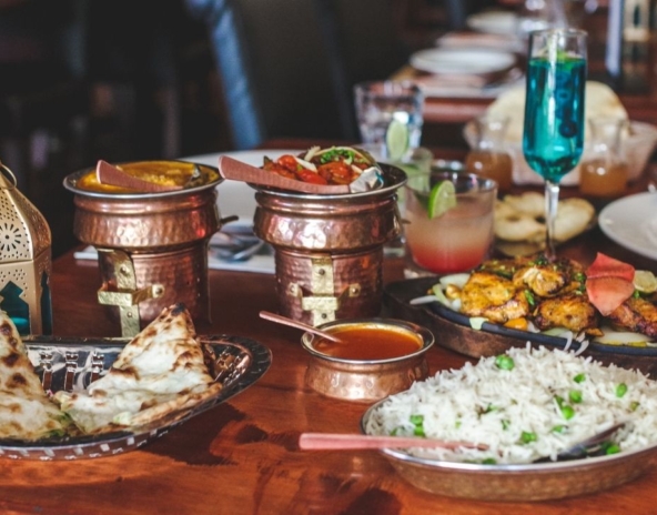 Odkrywaj smaki Orientu w restauracji indyjskiej na Mokotowie