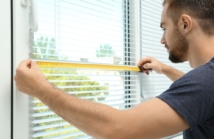 Jak prawidłowo zmierzyć okna do firan i zasłon?