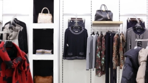 Akcesoria, które definiują szyk – paski, szaliki, portfele z kolekcji premium