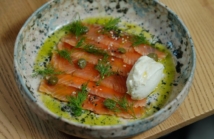 Grecka oliwa z Zakynthos w naszym asortymencie – jak ją wykorzystać do łososia?