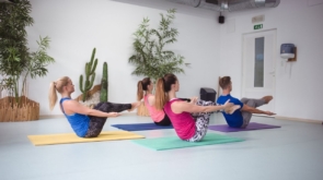Joga czy pilates – różnice i kiedy wybrać którą formę?