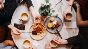 Kawiarnia i brunch w Mood Café — kiedy tylko kawa to za mało