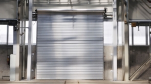 Nowoczesne rozwiązania w zakresie bram przemysłowych w Warszawie