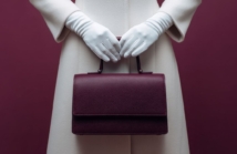 Stylizacja z używaną luksusową torbą – jak wygląda zestaw na co dzień i na wieczór