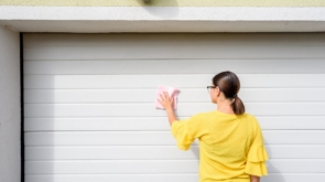 Bramy estetyczne i funkcjonalne - jakie wybrać w Warszawie?