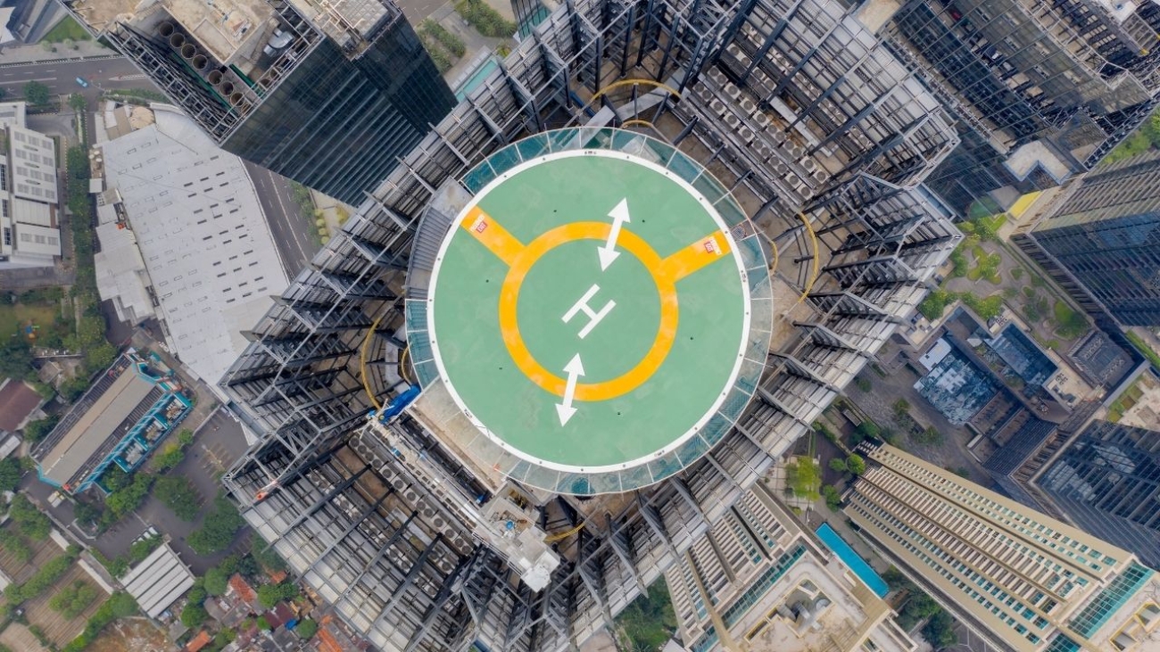 Modernizacja lądowiska na dachu szpitala: co obejmuje i jak minimalizować przerwy w działaniu