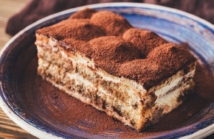 Tiramisu – historia deseru i dlaczego kocha go cały świat