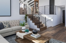 Jak dobrać podłogę do stylu wnętrza (loft, skandynawski, glamour)?