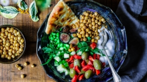 Kuchnia wegetariańska i wegańska w restauracji - czego oczekują goście?
